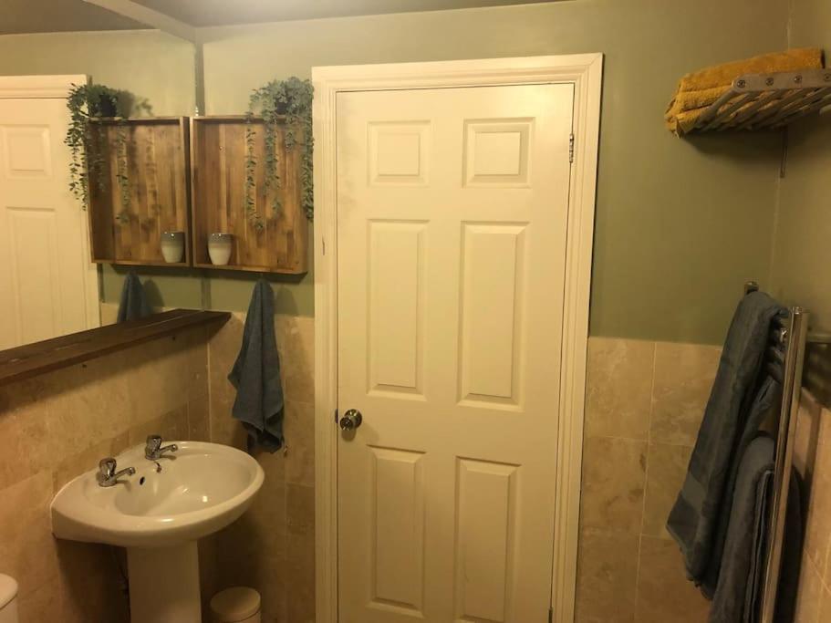 Apartament Beautiful, Well Positioned Flat In Clifton Wood Bristol