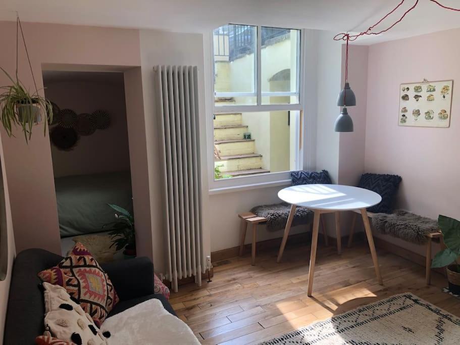Beautiful, Well Positioned Flat In Clifton Wood * Bristol