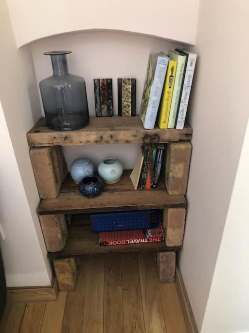Appartamento Beautiful, Well Positioned Flat In Clifton Wood